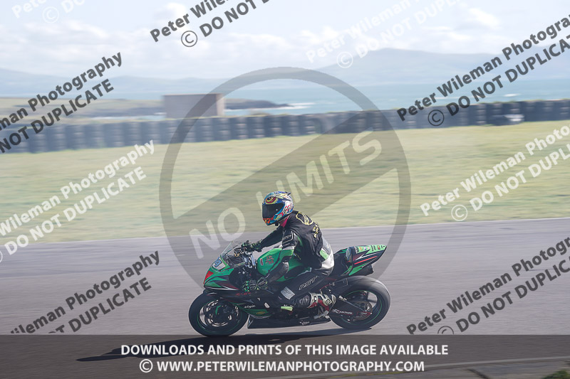 anglesey no limits trackday;anglesey photographs;anglesey trackday photographs;enduro digital images;event digital images;eventdigitalimages;no limits trackdays;peter wileman photography;racing digital images;trac mon;trackday digital images;trackday photos;ty croes